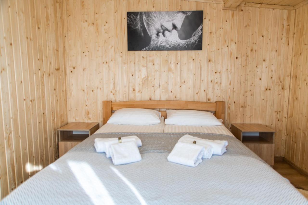 кичера та кичера еко Apartament Mizhhirya (Transcarpathia)